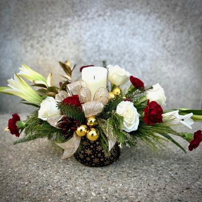 Gold Elegance Centerpiece
