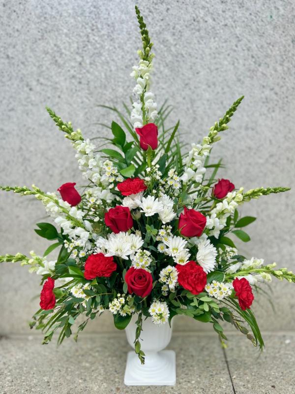 Classic Urn Arrangement 